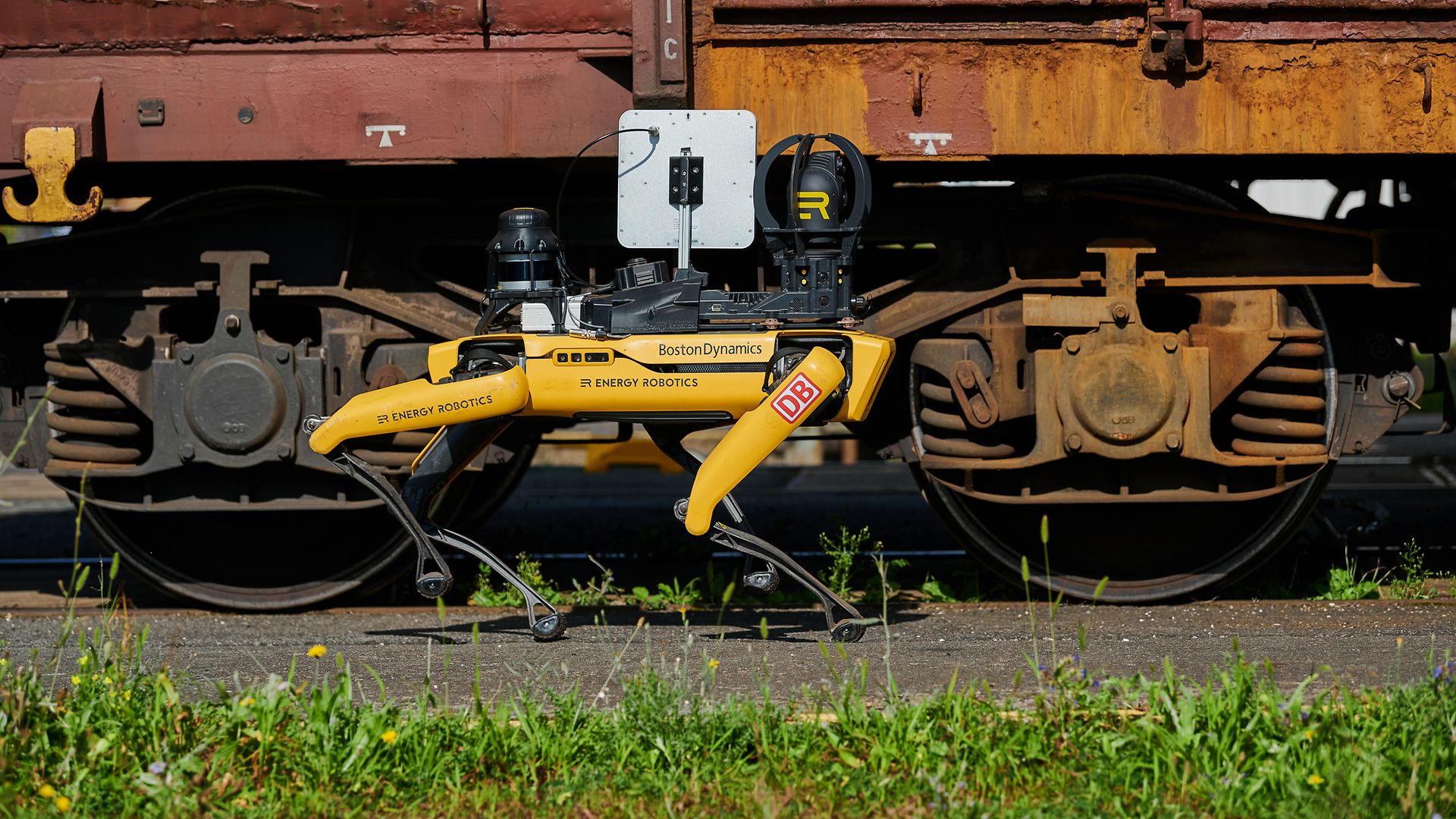 Roboterhund „Spot“ bei der Wagenortung und Radsatzwelleninspektion