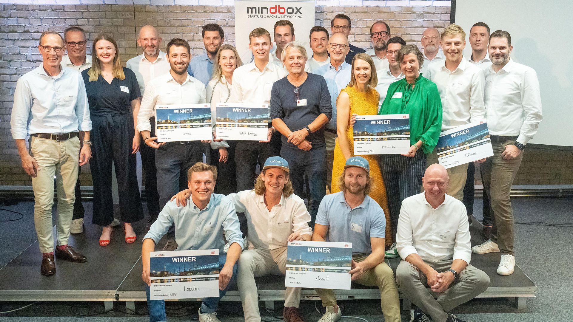 Gruppenbild aller Gewinner