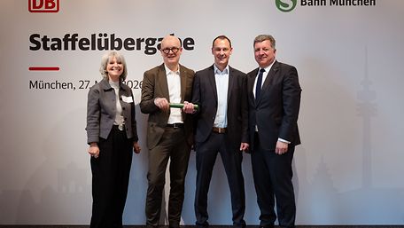 Staffelübergabe S-Bahn München Heiko Büttner, Dr. Matthias Glaub